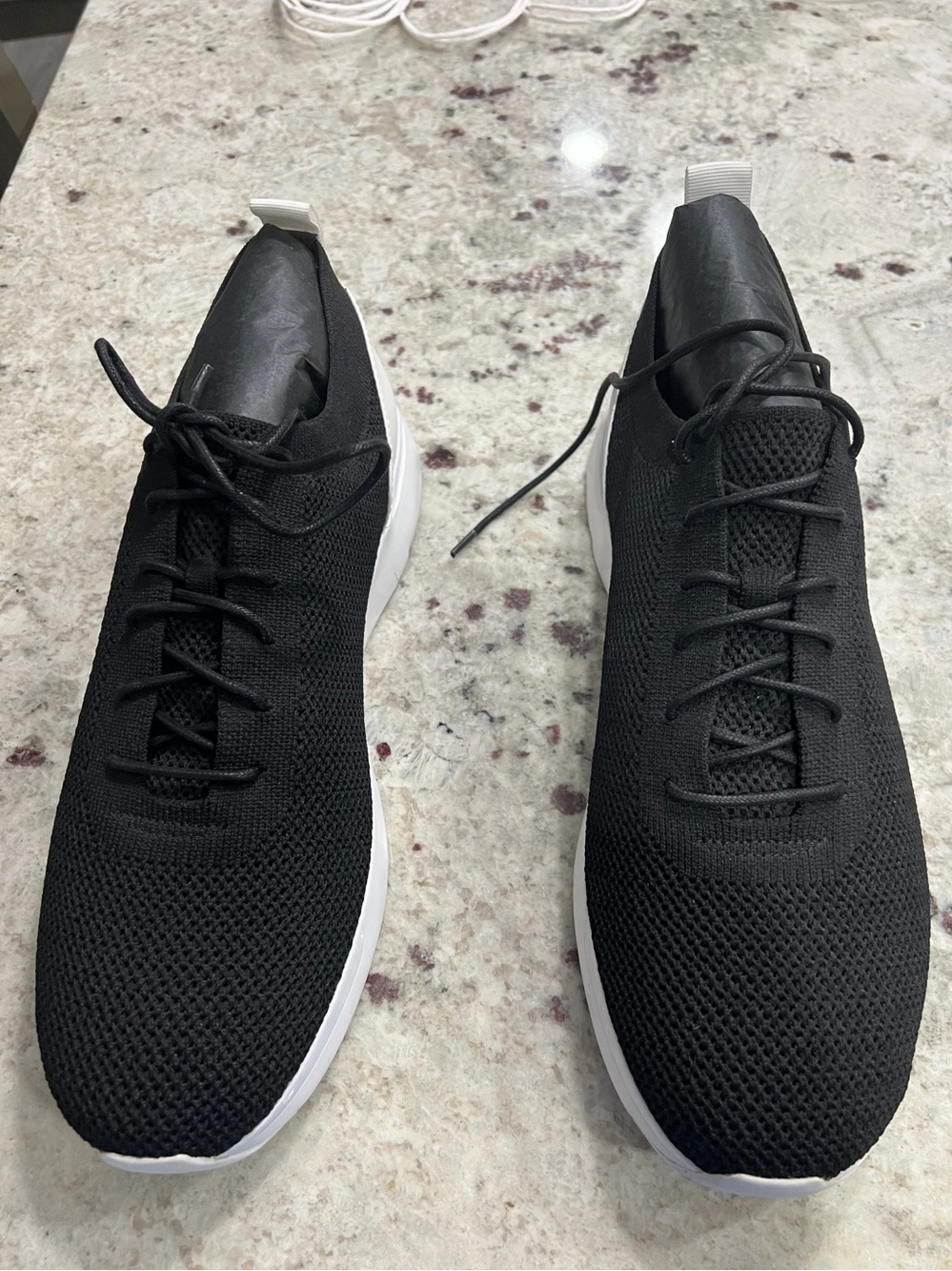 Men's Black Knit Athletic shoes Lightweight Comfort size 12